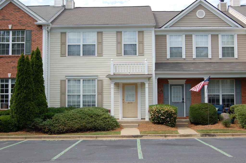 2635 Ashleigh Lane Windward Pointe Townhomes Forsyth County Real