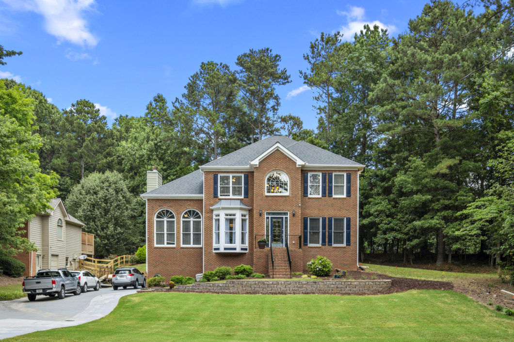 00_2125-southers-circle-forsyth-county-home-for-sale-front | Gayle Barton - Your Local Realtor - Forsyth | North Fulton | Cherokee | Pickens | Dawson