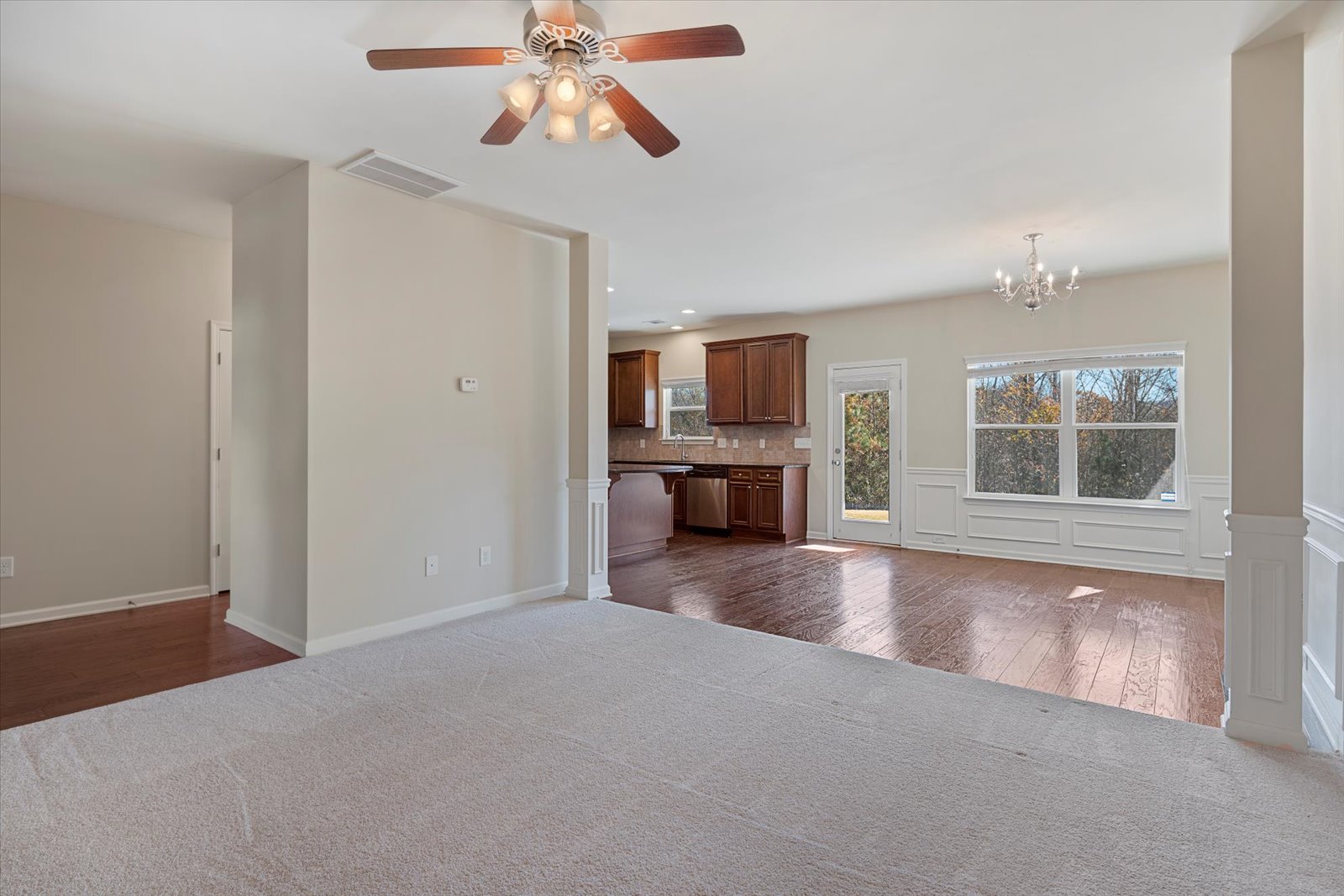 015735CrestOakGlennIveyCumminGAhomeforsalefr3 Top Local Realtor Forsyth County