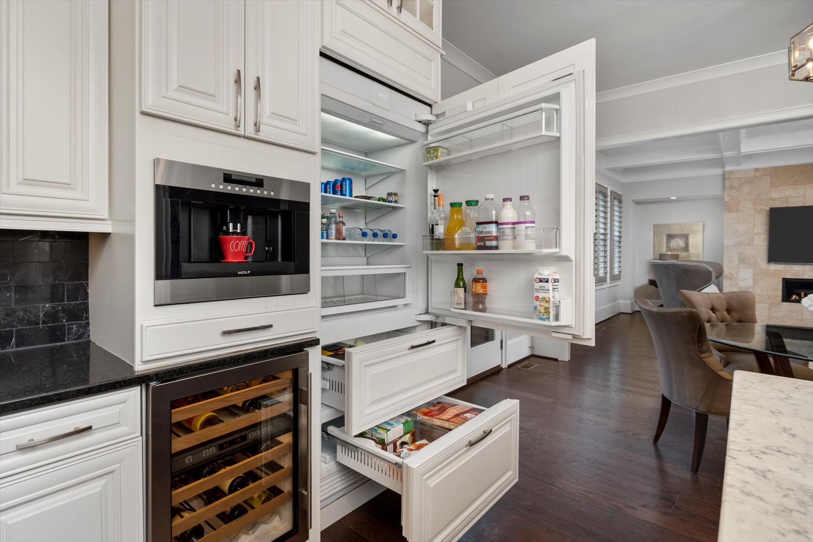 03_395_pelton_ct_johns_creek_home_for_sale_greenwich_park_kitchen3