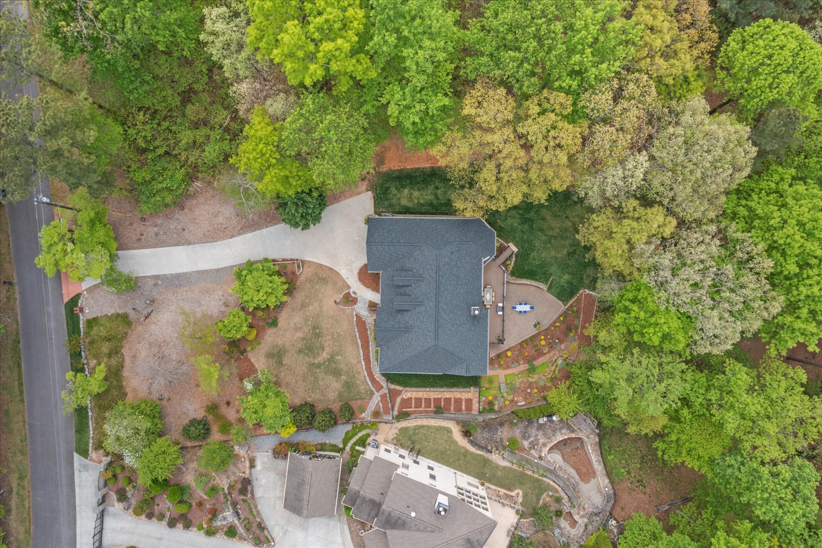 05_6150_sixmilecovecumminggalakelanierhomeforsaleaerial5